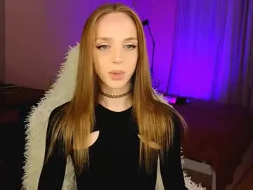 GreenEyesBlondeyUK – webcam model profile photo Image 2