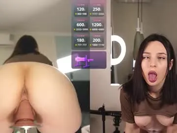 GlamGran – webcam model profile photo Image 3