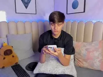 pretur_crubaa – webcam model profile photo Image 8