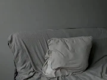 British_EmJess – webcam model profile photo Image 12