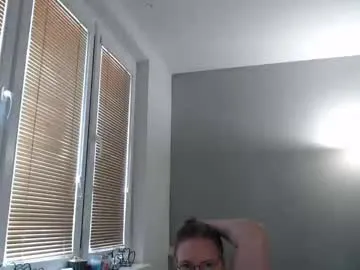 KateDivineUK – webcam model profile photo Image 17