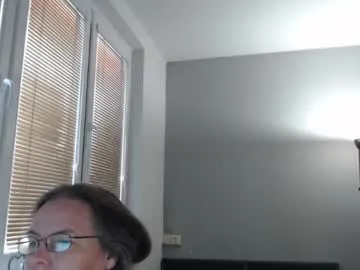 KateDivineUK – webcam model profile photo Image 8