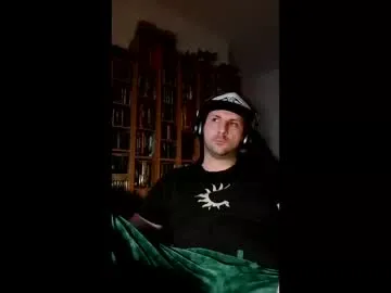 British_EmJess – webcam model profile photo Image 3