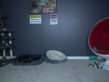 YU-KI00 – webcam model profile photo Image 2