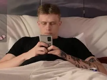 LoraDevine – webcam model profile photo Image 4