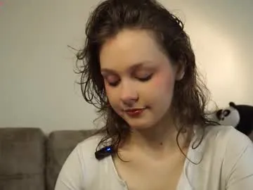 BlondeHott – webcam model profile photo Image 5