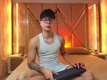 LizzieGreyX – webcam model profile photo Image 17