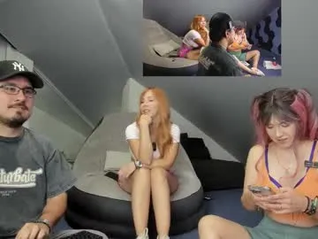 SashaVaughn – webcam model profile photo Image 4