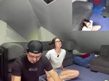 SashaVaughn – webcam model profile photo Image 7