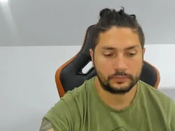 SelennaMoon – webcam model profile photo Image 4