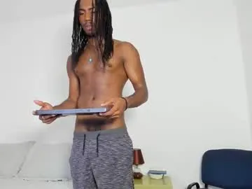 SelennaMoon – webcam model profile photo Image 17