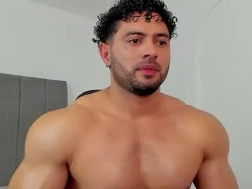 itsme_LEON – webcam model profile photo Image 15