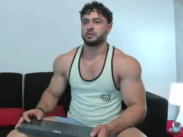 itsme_LEON – webcam model profile photo Image 9