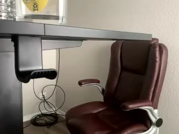 KateDivineUK – webcam model profile photo Image 13