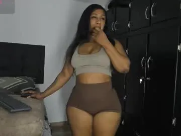 SelennaMoon – webcam model profile photo Image 7