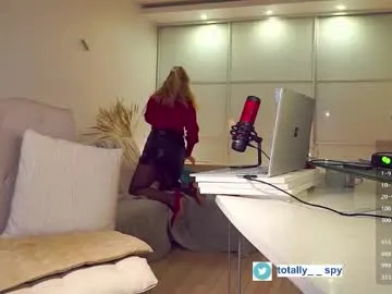 SusyBlair – webcam model profile photo Image 7