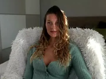 VallerieJones – webcam model profile photo Image 5