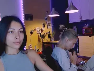 KateDivineUK – webcam model profile photo Image 18