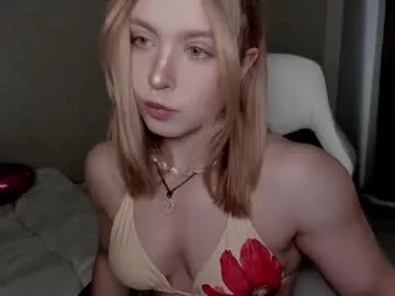 SofiaSins – webcam model profile photo Image 16