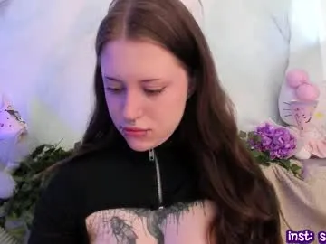 SusyBlair – webcam model profile photo Image 12