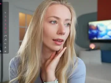 SusyBlair – webcam model profile photo Image 3