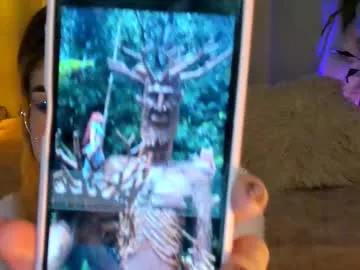 KarinaKokhana – webcam model profile photo Image 15