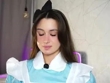 roouse – webcam model profile photo Image 13