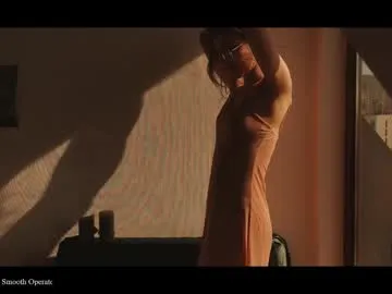 BlondeScarlettx – webcam model profile photo Image 3