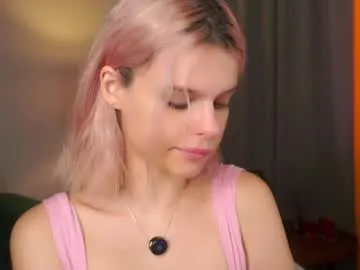 SilviaPastori – webcam model profile photo Image 8