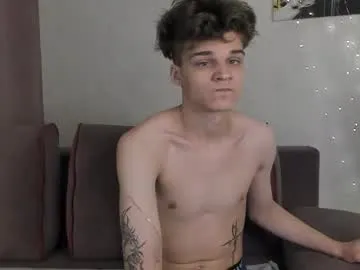 British_EmJess – webcam model profile photo Image 10