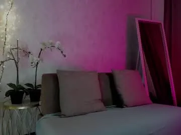 British_EmJess – webcam model profile photo Image 3