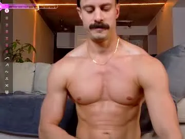 YU-KI00 – webcam model profile photo Image 19