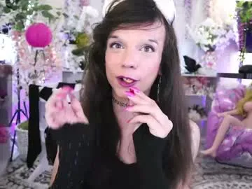 UKRaunchyRobyn – webcam model profile photo Image 11