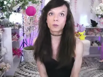 UKRaunchyRobyn – webcam model profile photo Image 3