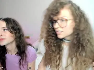 blondeangel_4u2 – webcam model profile photo Image 8