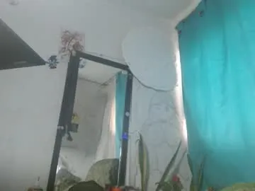 BlondeScarlettx – webcam model profile photo Image 12