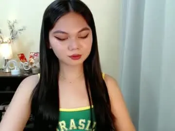 yourangelictransgirl – webcam model profile photo