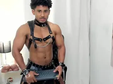 YU-KI00 – webcam model profile photo Image 5