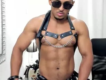 YU-KI00 – webcam model profile photo Image 6