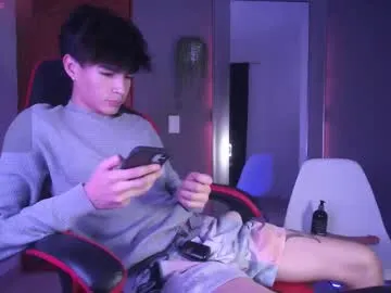 BlondeHott – webcam model profile photo Image 4