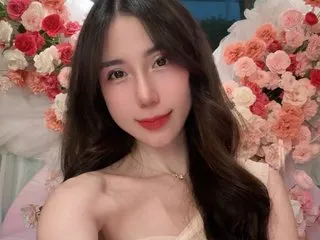 Alicee21 – webcam model profile photo