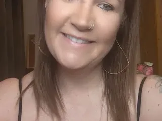 SusyBlair – webcam model profile photo Image 2