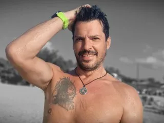 CristianNude – webcam model profile photo