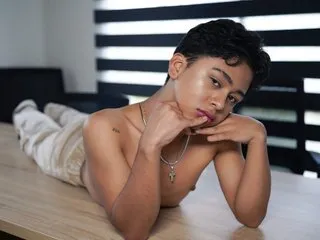 Dantebre – webcam model profile photo