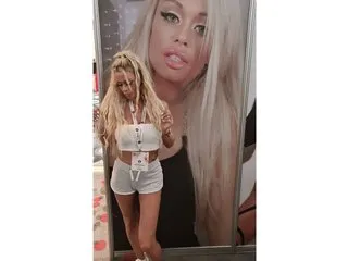 Miss-Fetish – webcam model profile photo Image 2