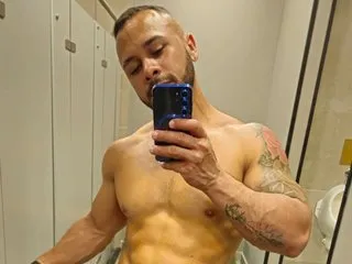 LorrySkye – webcam model profile photo Image 3