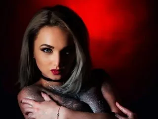 TyleneBuck – webcam model profile photo Image 3