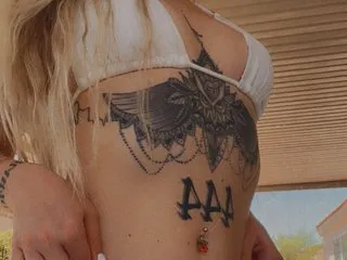 British_EmJess – webcam model profile photo Image 2