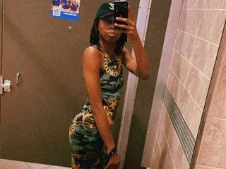 Loli_Belle – webcam model profile photo Image 2