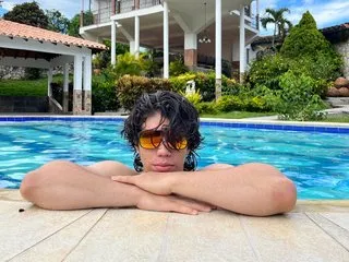 British_EmJess – webcam model profile photo Image 3